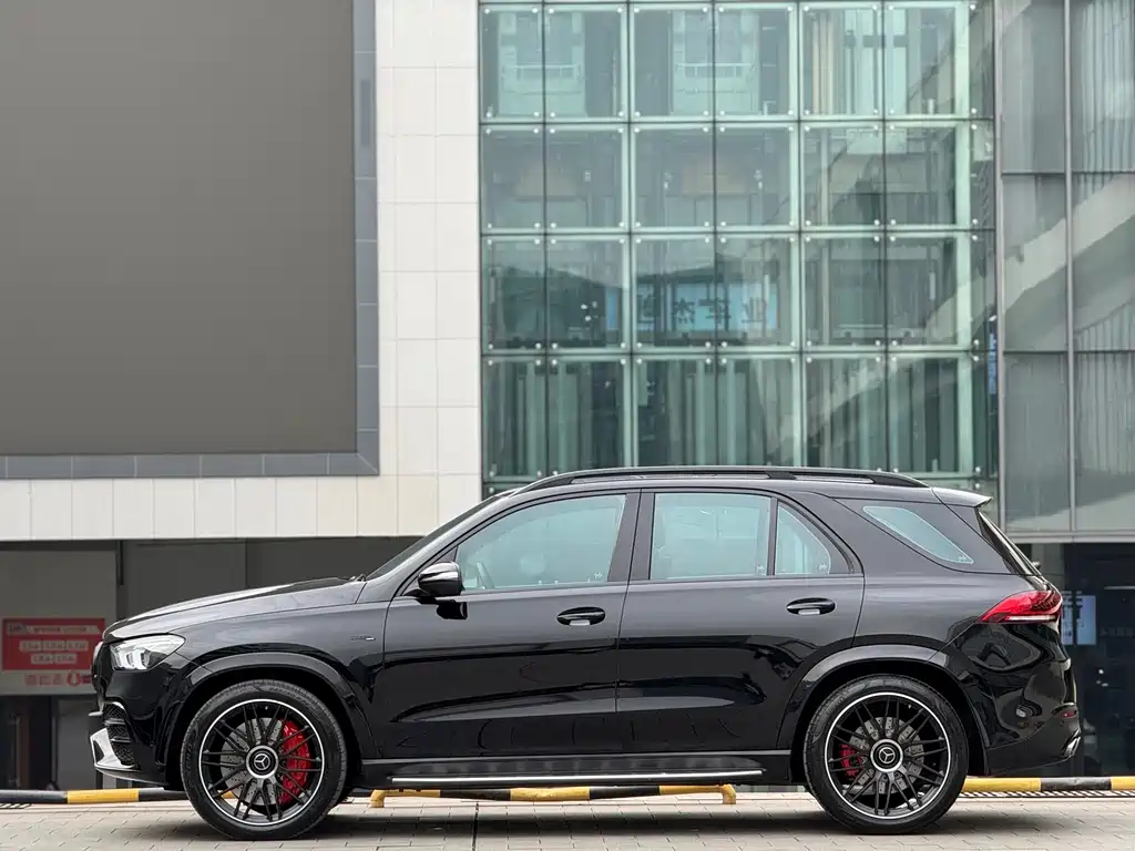 MERCEDES-BENZ GLE AMG