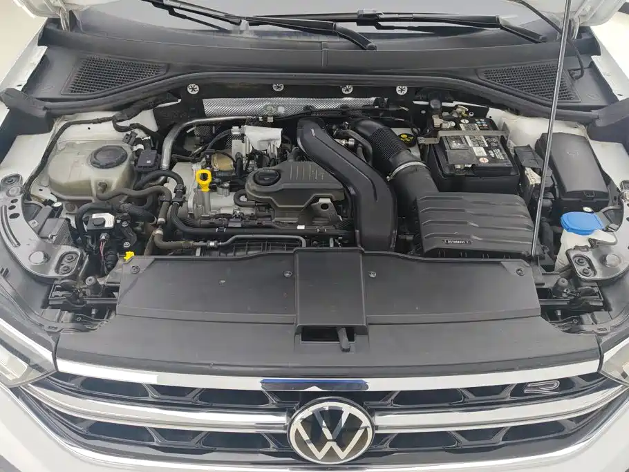 Volkswagen T-Roc — миниатюра 10