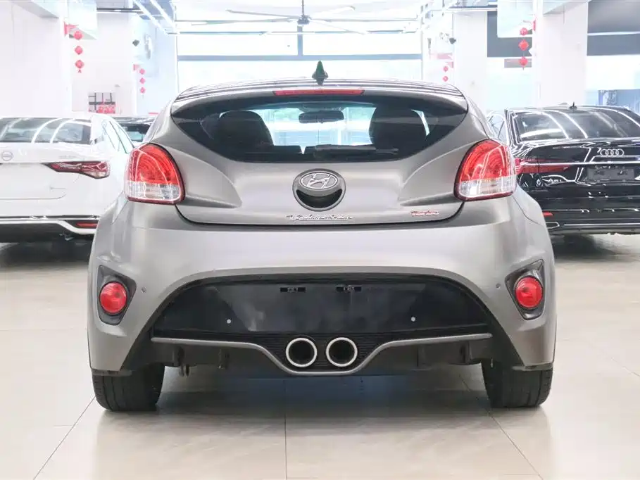 Hyundai Veloster 2012 1.6T AT Luxury
