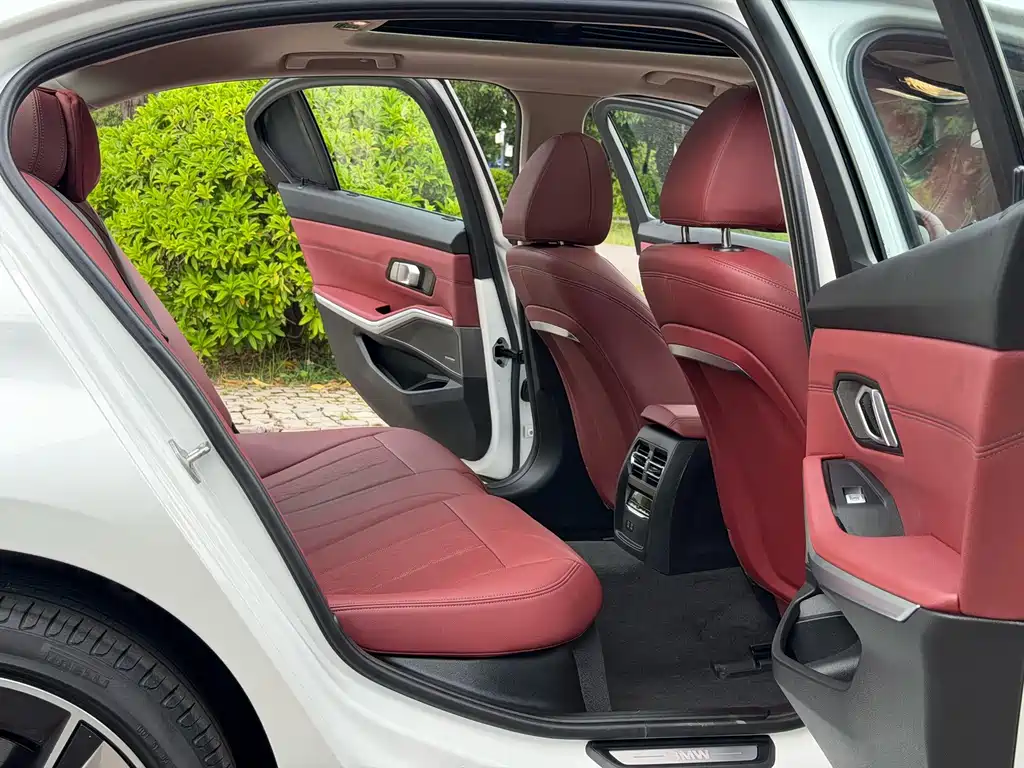 BMW i3 — миниатюра 15