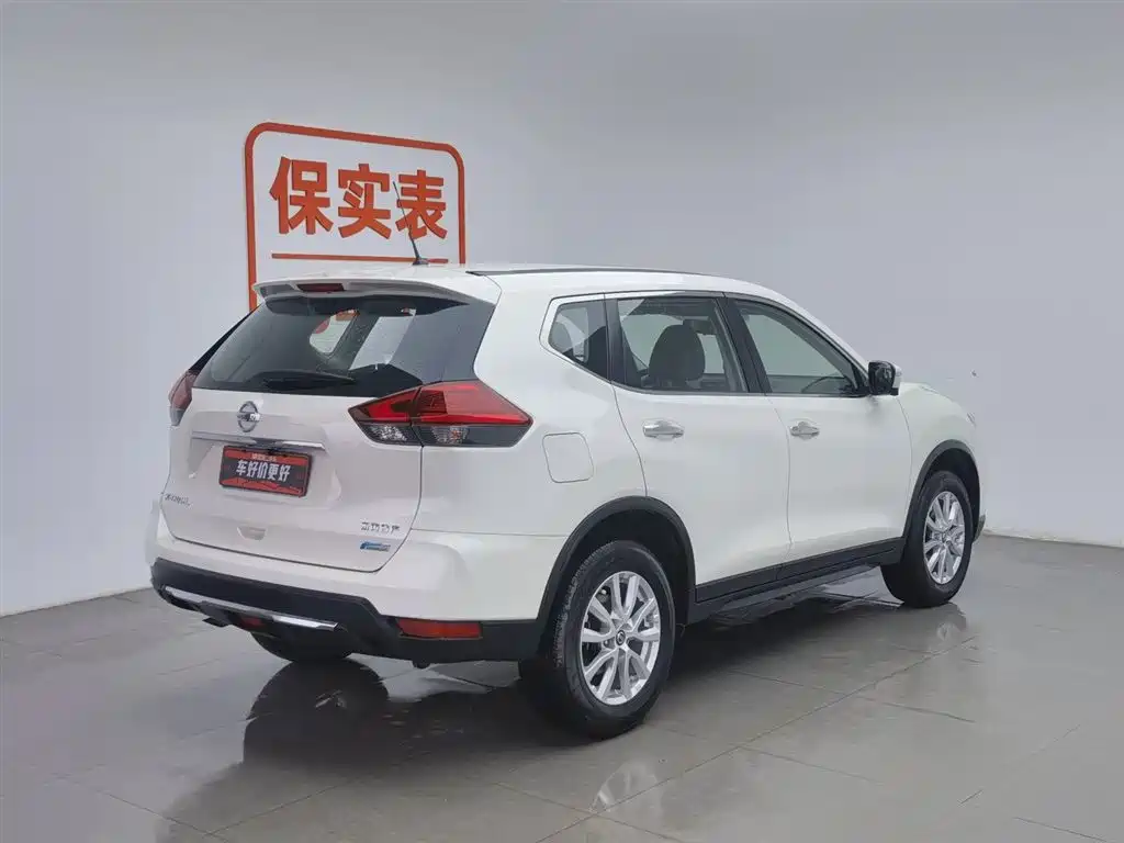 NISSAN QIJUN