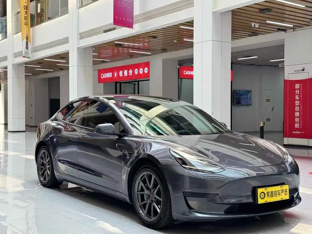 Tesla Model 3 — фотографии объявления, Фото 28