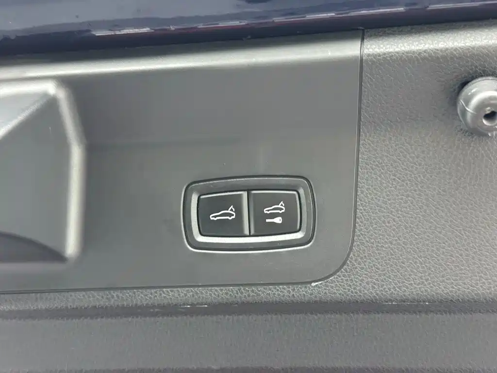 Porsche Panamera — миниатюра 22
