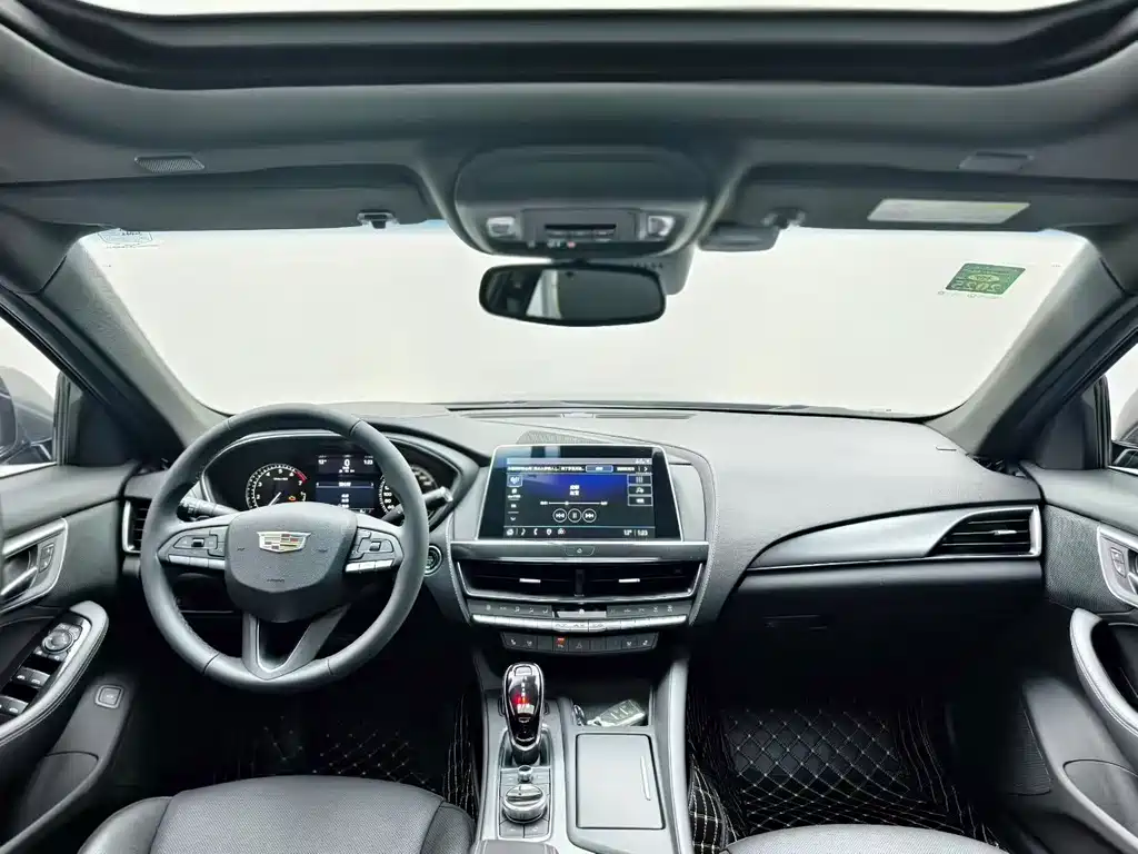 Cadillac CT5 — миниатюра 5