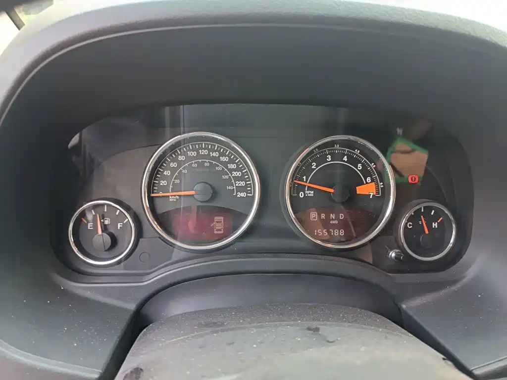 Jeep Compass (Import) — миниатюра 14
