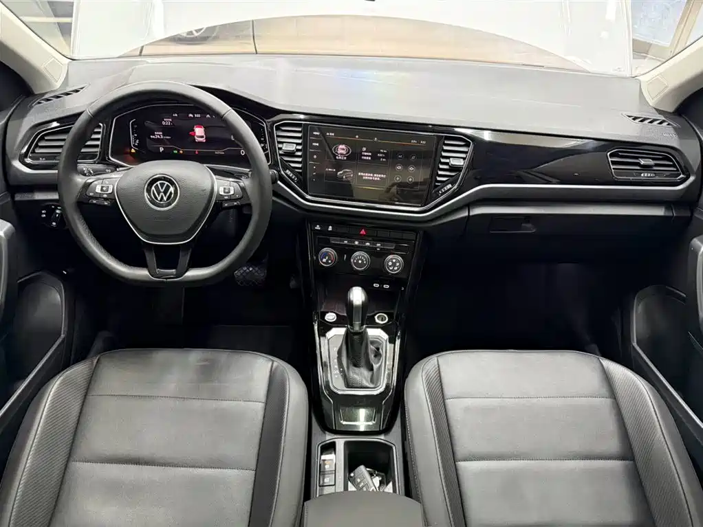 VOLKSWAGEN T ROC EXPLORING SONGS