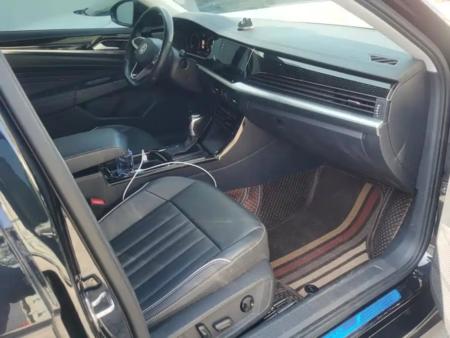 Volkswagen Passat — миниатюра 8