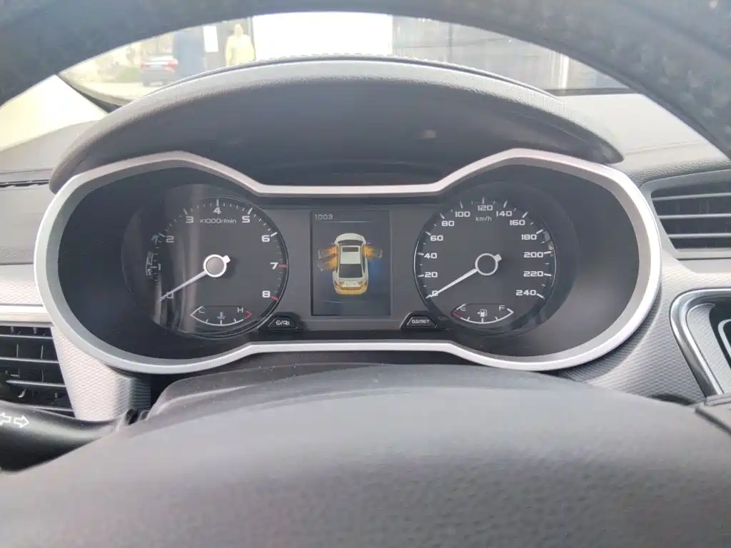 Geely Emgrand GL — миниатюра 4