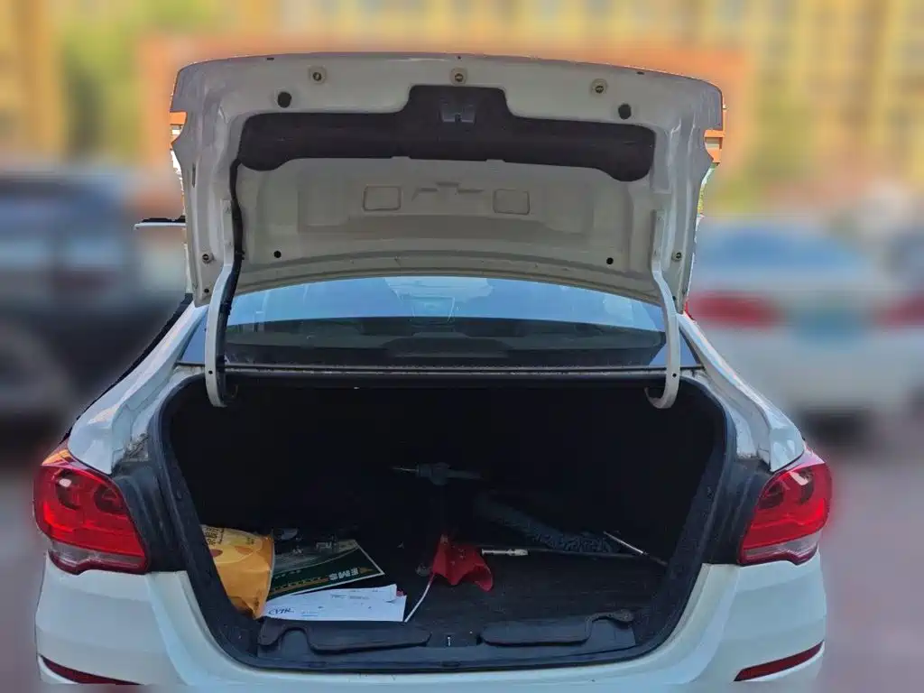 Chevrolet Cavalier — миниатюра 20