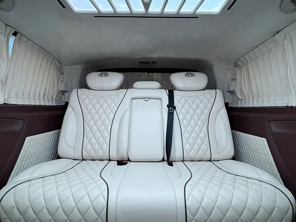 Mercedes-Benz Vito — миниатюра 12