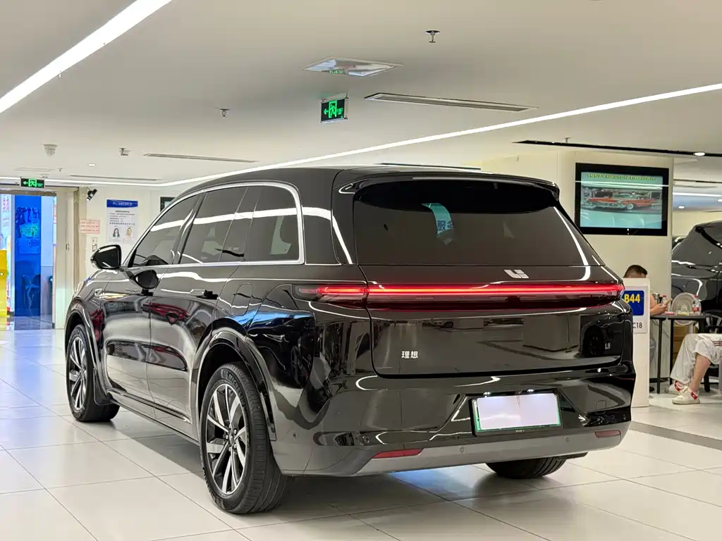 Li Auto Li L8 — миниатюра 5