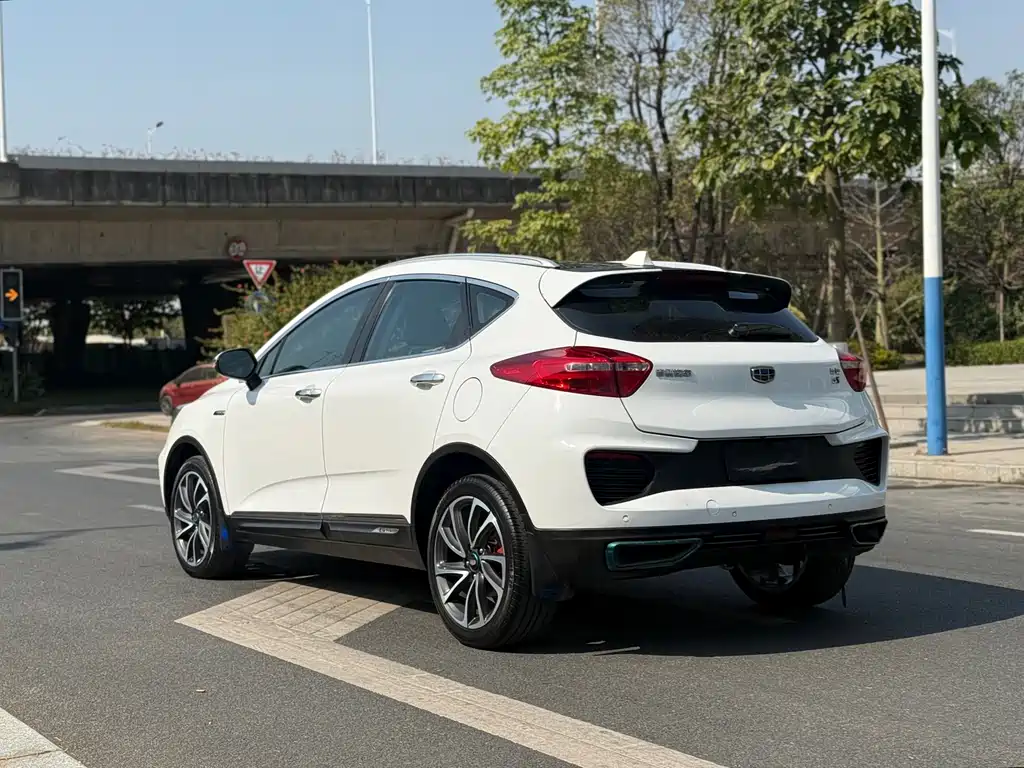 GEELY AUTOMOBILE EMGRAND GS