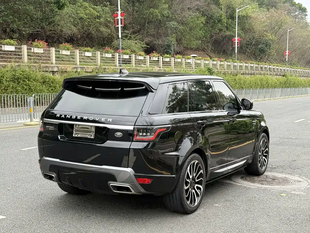 Land Rover Sport — миниатюра 7