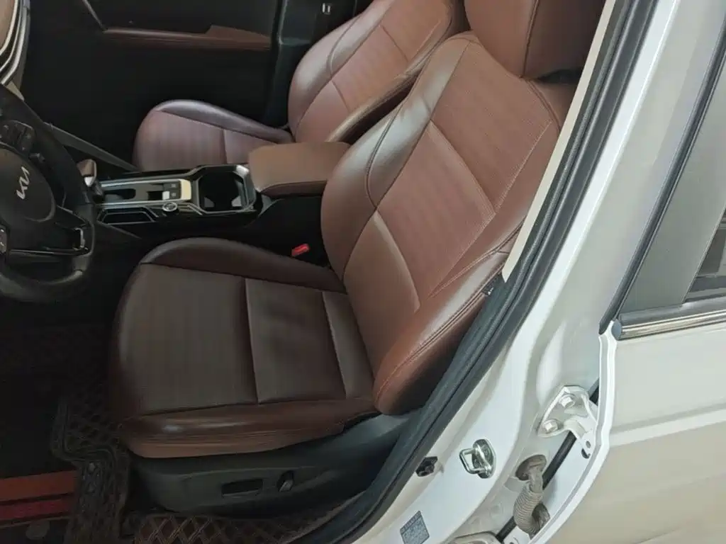 Kia Sportage — миниатюра 15