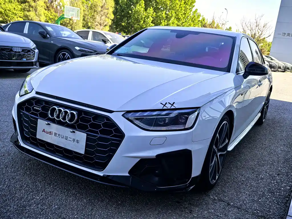 Audi A4L 2021