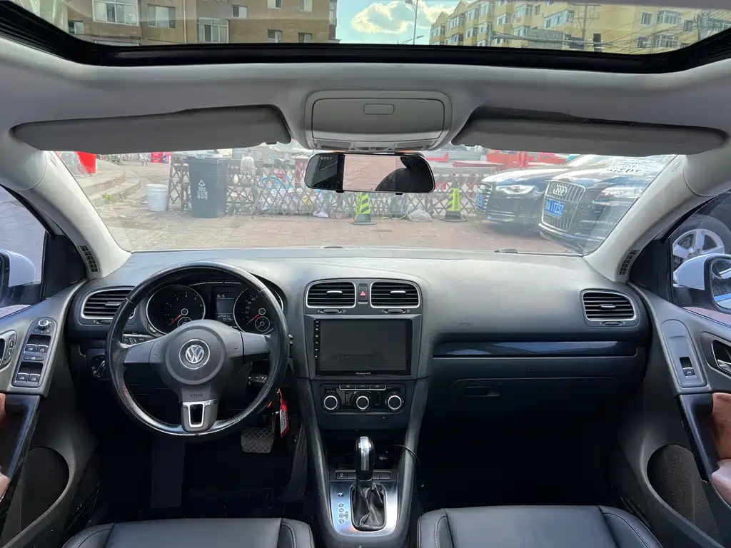 Volkswagen Golf — миниатюра 8