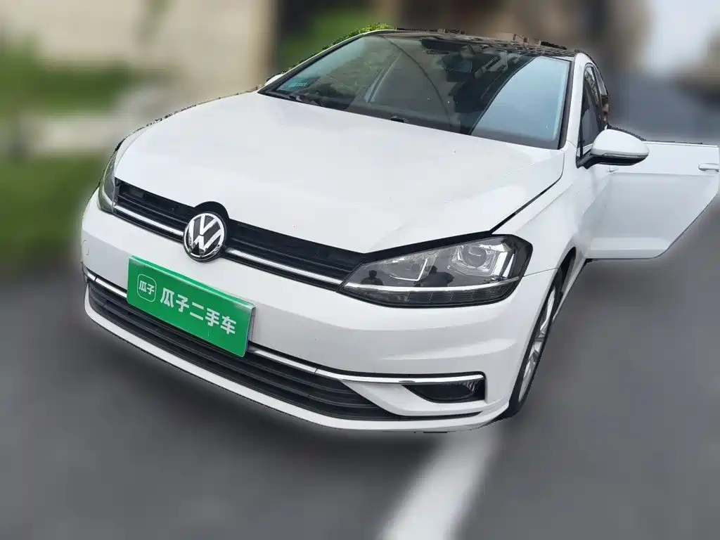 Volkswagen Golf — миниатюра 2