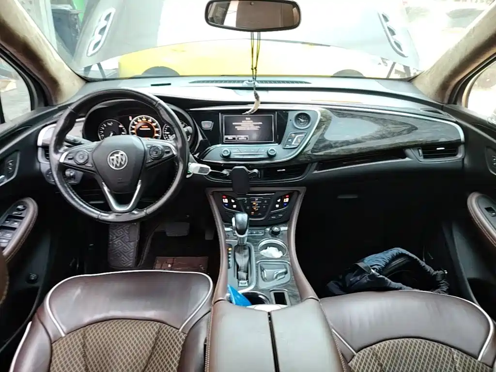 Buick Envision Plus — миниатюра 10