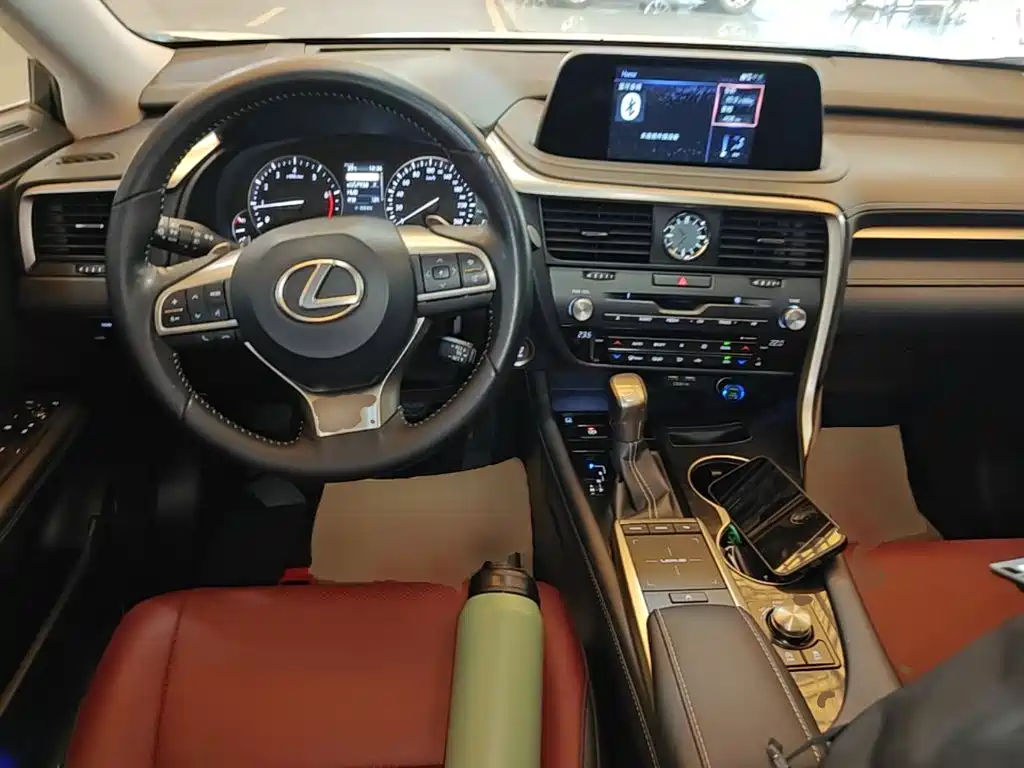 Lexus RX — миниатюра 10