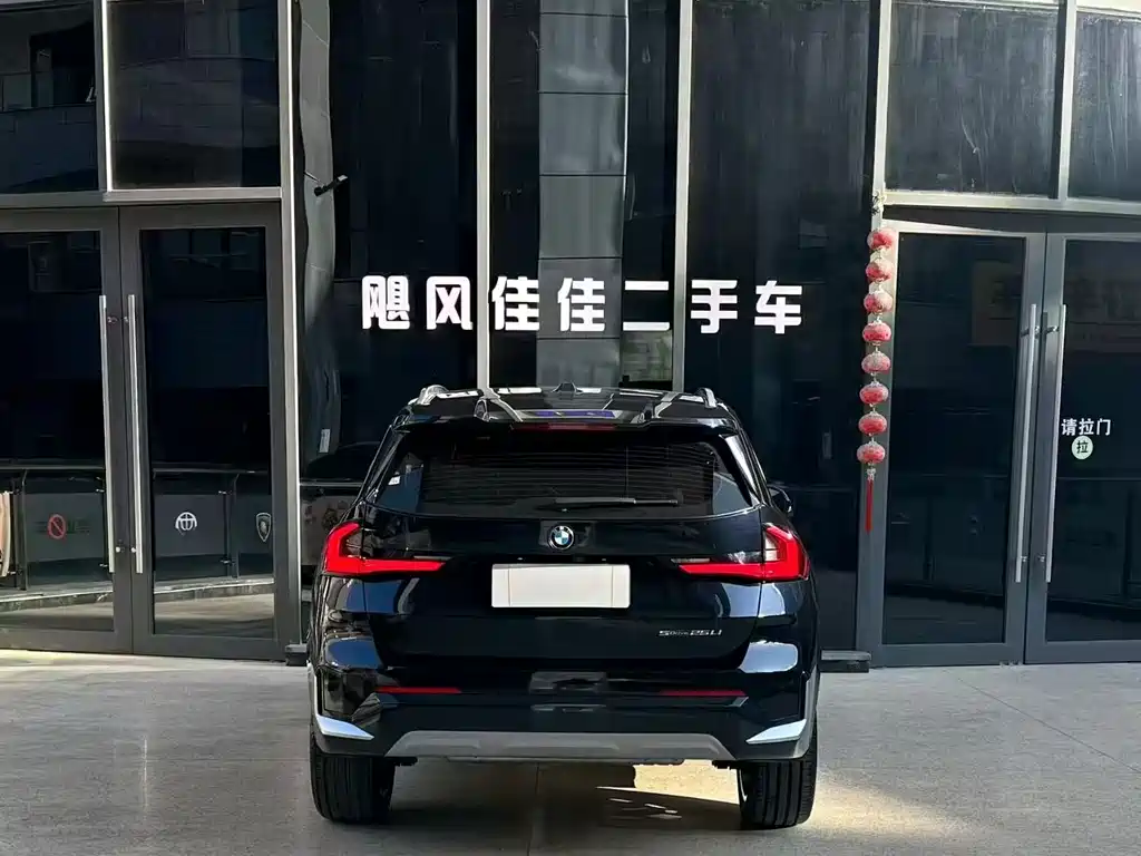 BMW X1 2024 sDrive25Li X