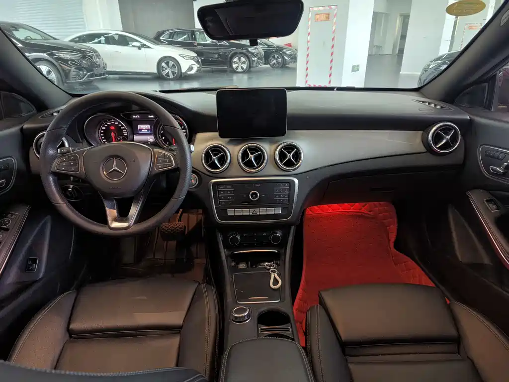 Mercedes-Benz CLA (Import) — миниатюра 12