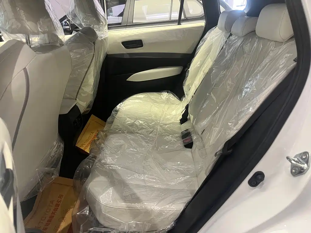 Toyota Frontlander 2026 2.0L Luxury PLUS