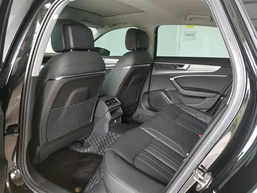 Audi A6L 2021 40 TFSI Luxury