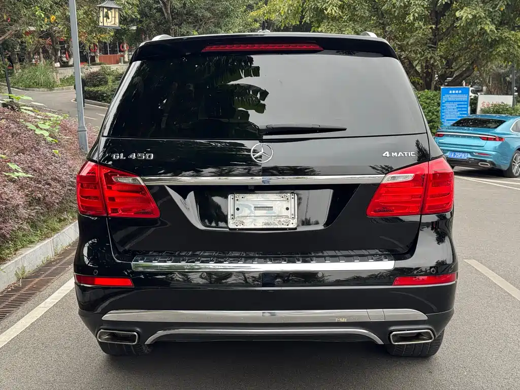 Mercedes-Benz GL-Class — миниатюра 7