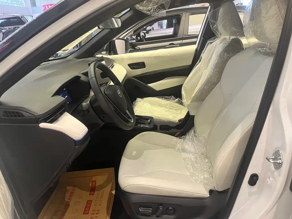 Toyota Frontlander 2026 2.0L Luxury PLUS