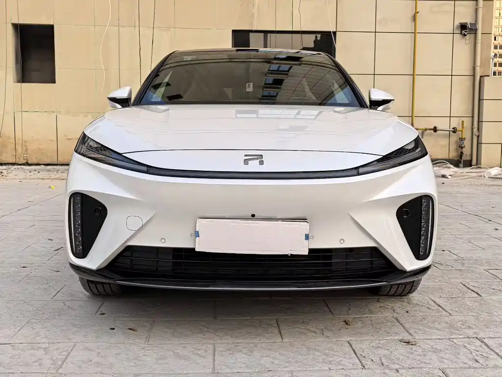 RISING AUTO FEIFAN R7