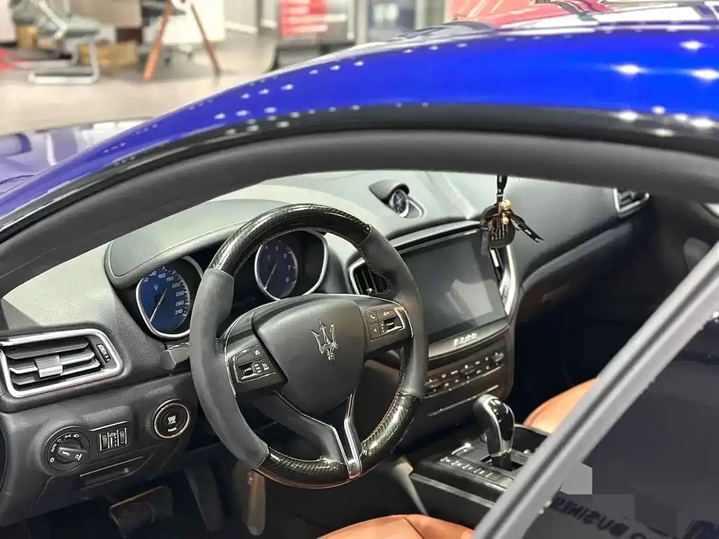 Maserati Ghibli — миниатюра 5