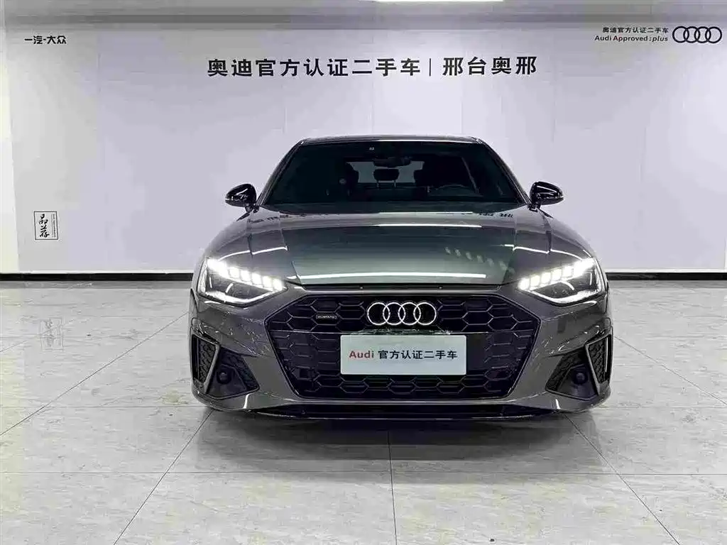 Audi A4L 2022 45 TFSI quattro