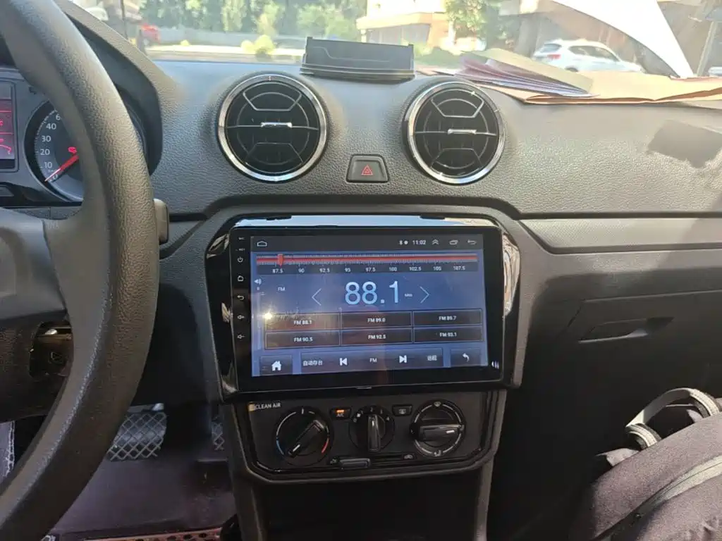 Volkswagen Jetta — миниатюра 13