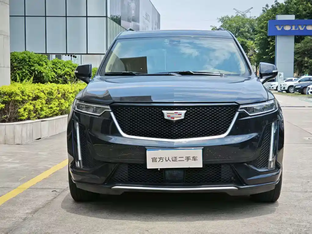 Cadillac XT6 2020 28T мест Sport