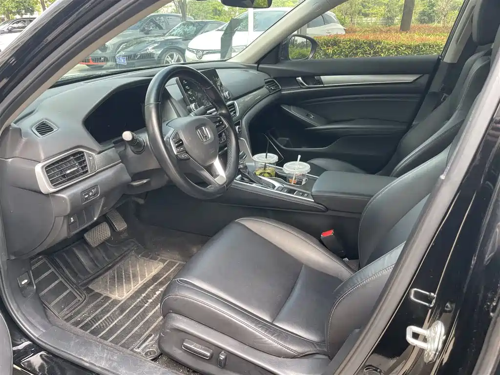 Honda Accord — миниатюра 3
