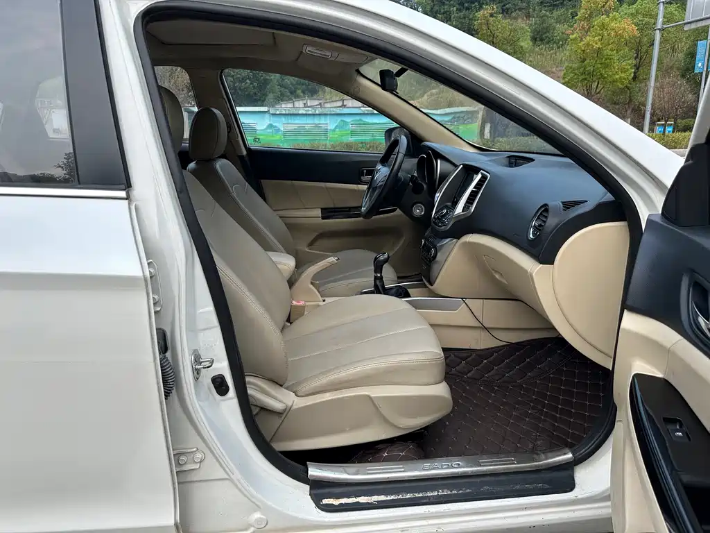 Changan Eado — миниатюра 15