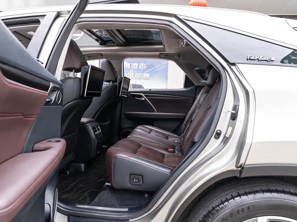 Lexus RX — миниатюра 10