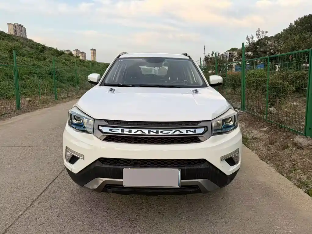 Changan CS75 — миниатюра 3