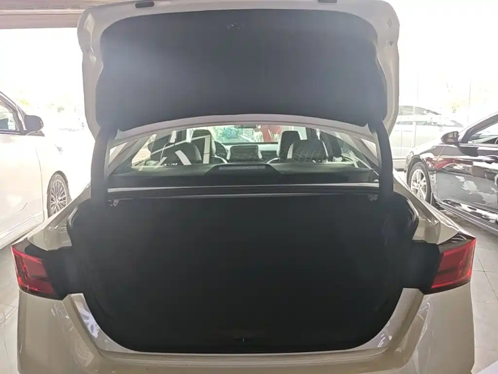 Nissan Teana — миниатюра 19