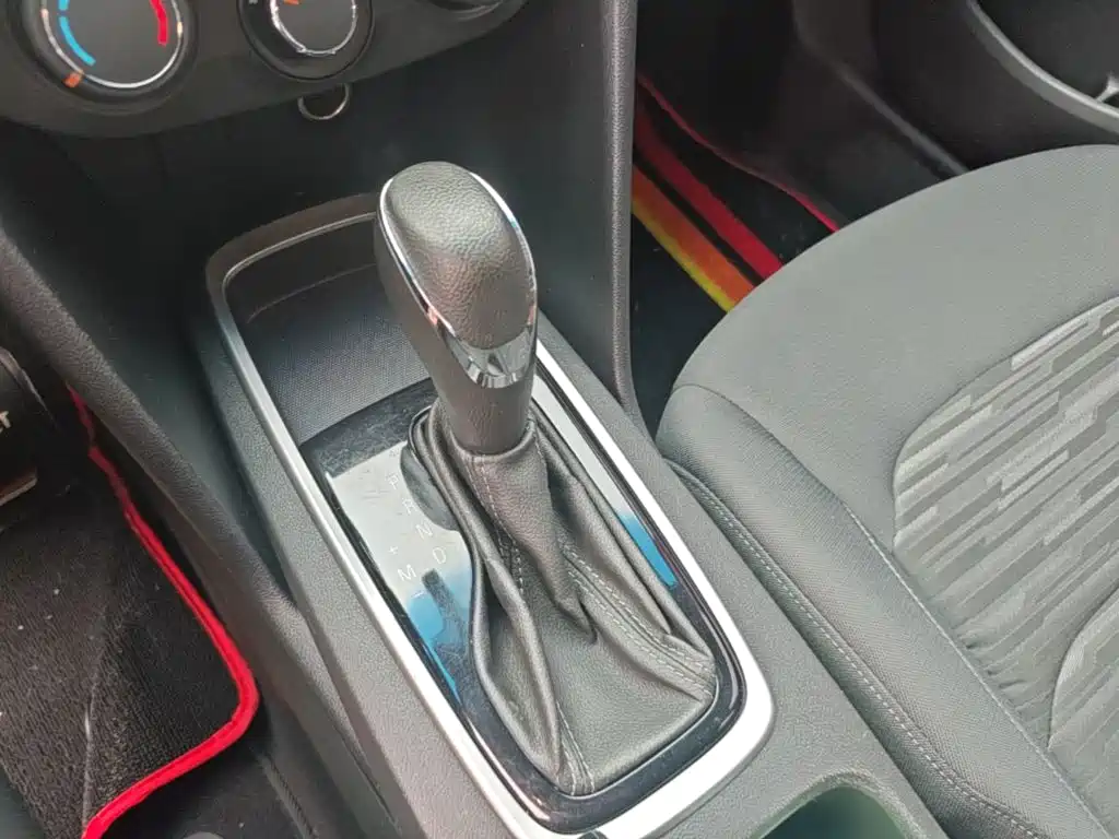 Chevrolet Cavalier — миниатюра 14