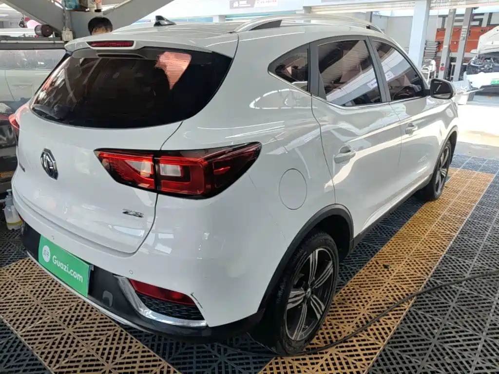 MG ZS — миниатюра 7