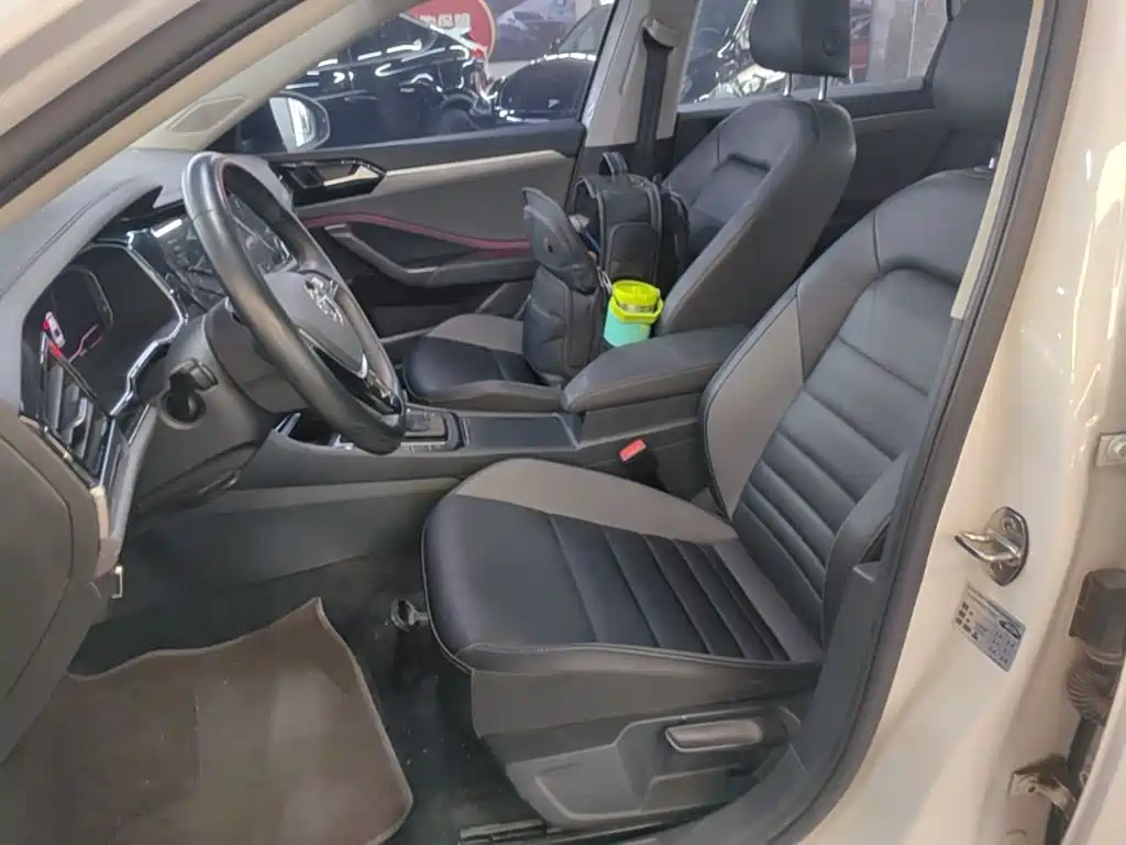 Volkswagen Sagitar — миниатюра 15