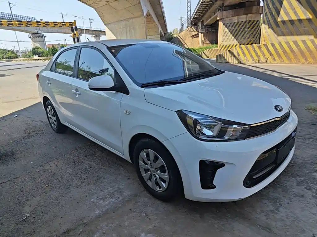 Kia Huanchi — миниатюра 4