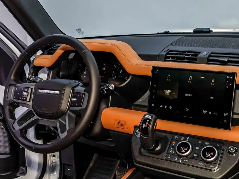 Land Rover Defender — миниатюра 28