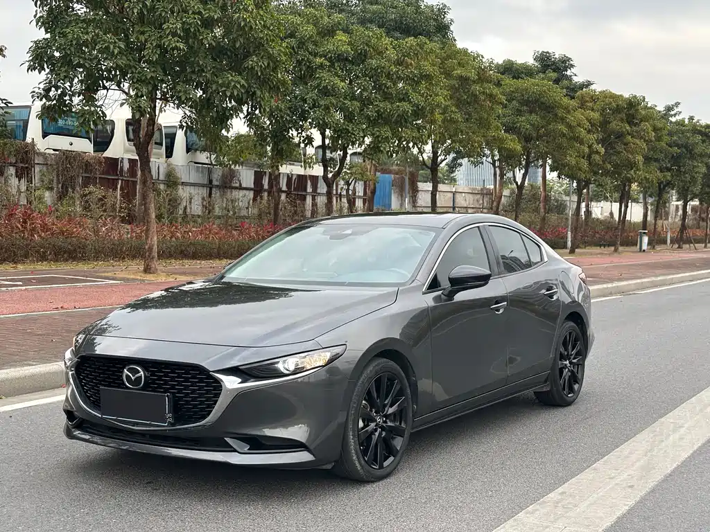 MAZDA 3 ANGKESAILA