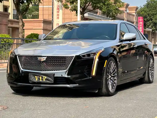 CADILLAC CT6