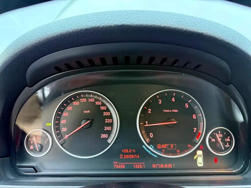 BMW 5 Series — миниатюра 16