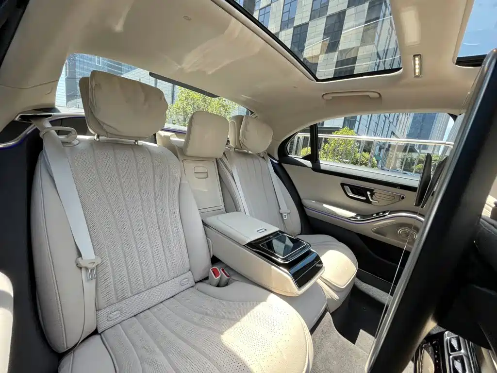 Mercedes-Benz S-Class — миниатюра 22