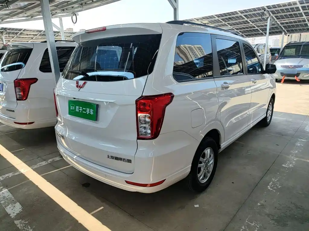 Wuling Hongguang — миниатюра 7