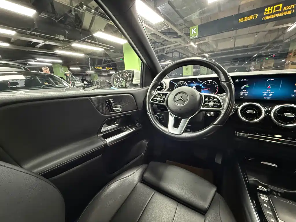 Mercedes-Benz B-Class — миниатюра 9
